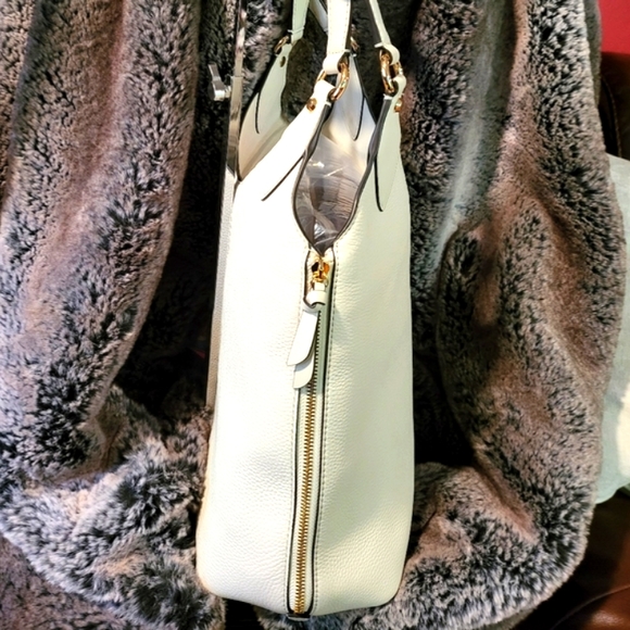 🔥SOLD🔥🆕️NWT BETH Michael🌻Kors LG Tote Shoulder bag/Ivory👜 - Picture 10 of 14